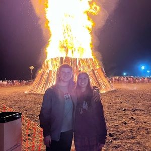 Meet your Posher, Em